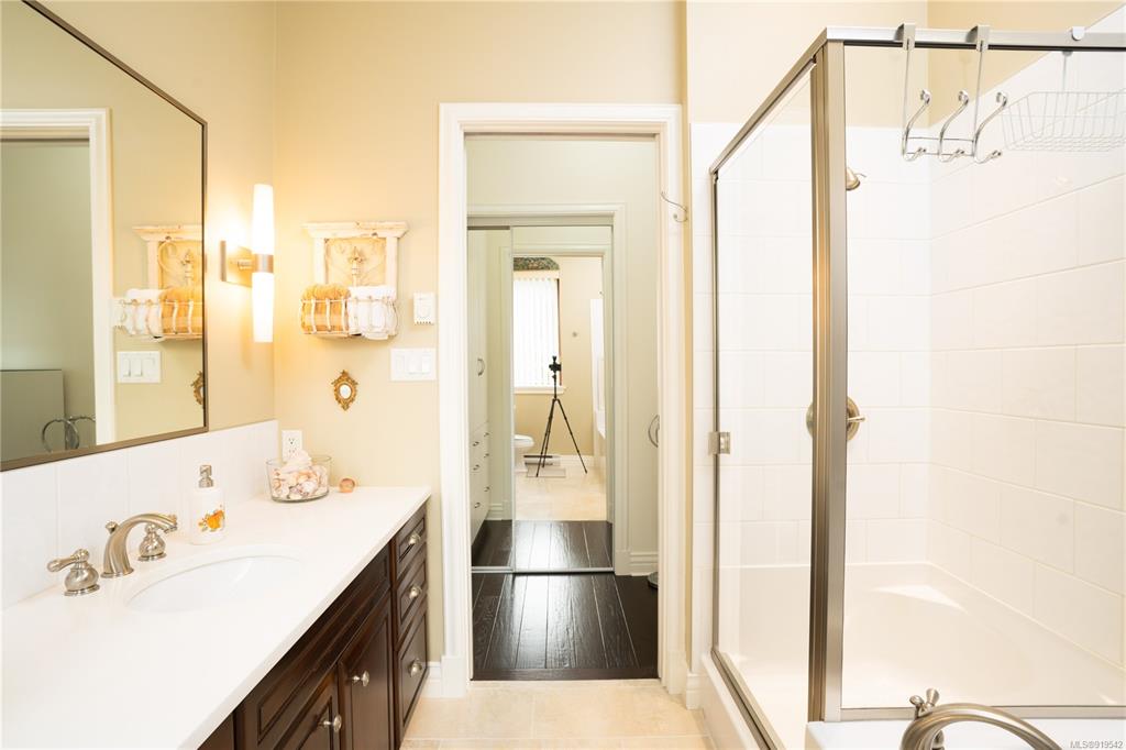 141-1335 Bear Mountain Pkwy, Langford, BC, V9B 6T9 - 16