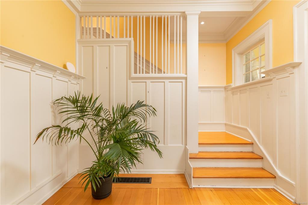 1734 Lulie Street, Oak Bay, BC, V8R 5W6 - 7