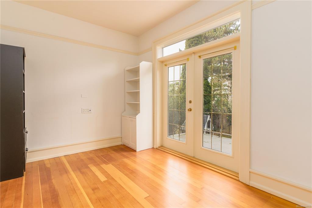 1734 Lulie Street, Oak Bay, BC, V8R 5W6 - 10
