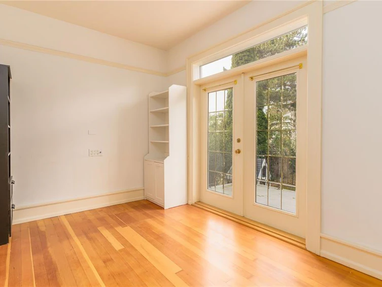 1734 Lulie Street, Oak Bay, BC, V8R 5W6 - 10
