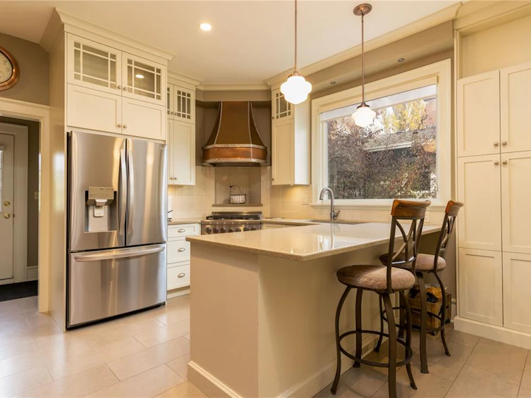 1734 Lulie Street, Oak Bay, BC, V8R 5W6 - 11