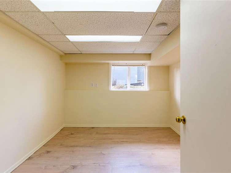 1734 Lulie Street, Oak Bay, BC, V8R 5W6 - 26
