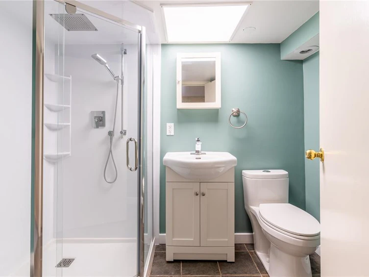 1734 Lulie Street, Oak Bay, BC, V8R 5W6 - 28