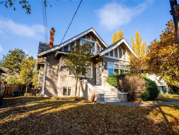 1734 Lulie Street, Oak Bay, BC, V8R 5W6 - 43