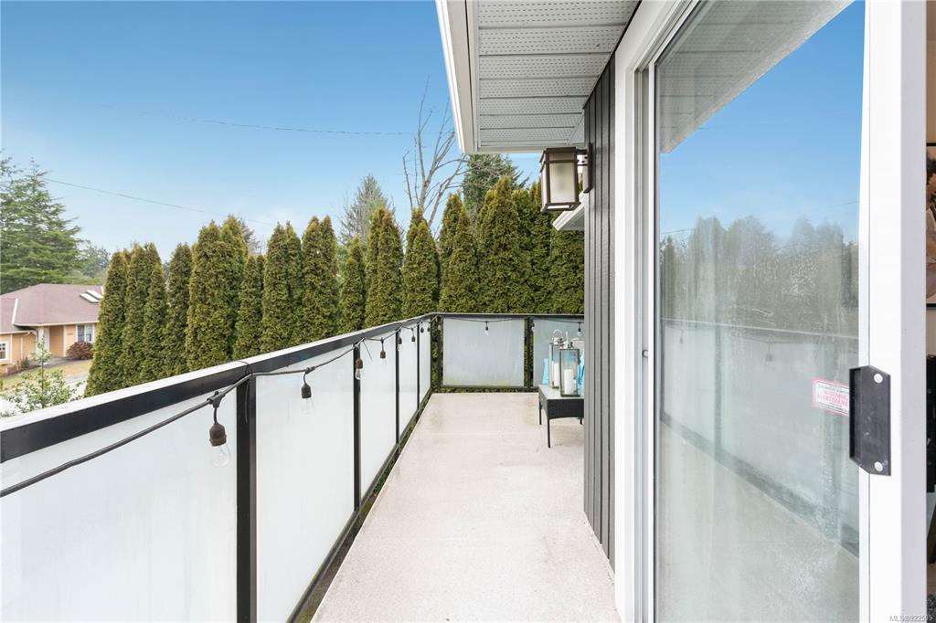 6910 Saanich Cross Road, Central Saanich, BC, V8Z 5X6 - 10