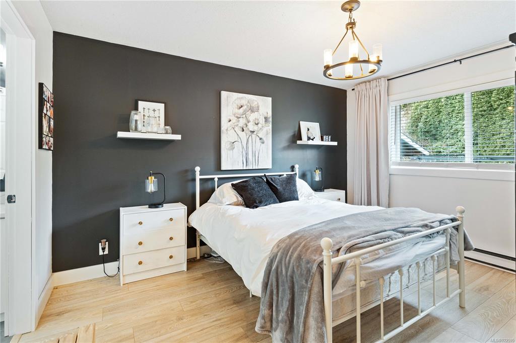 6910 Saanich Cross Road, Central Saanich, BC, V8Z 5X6 - 14