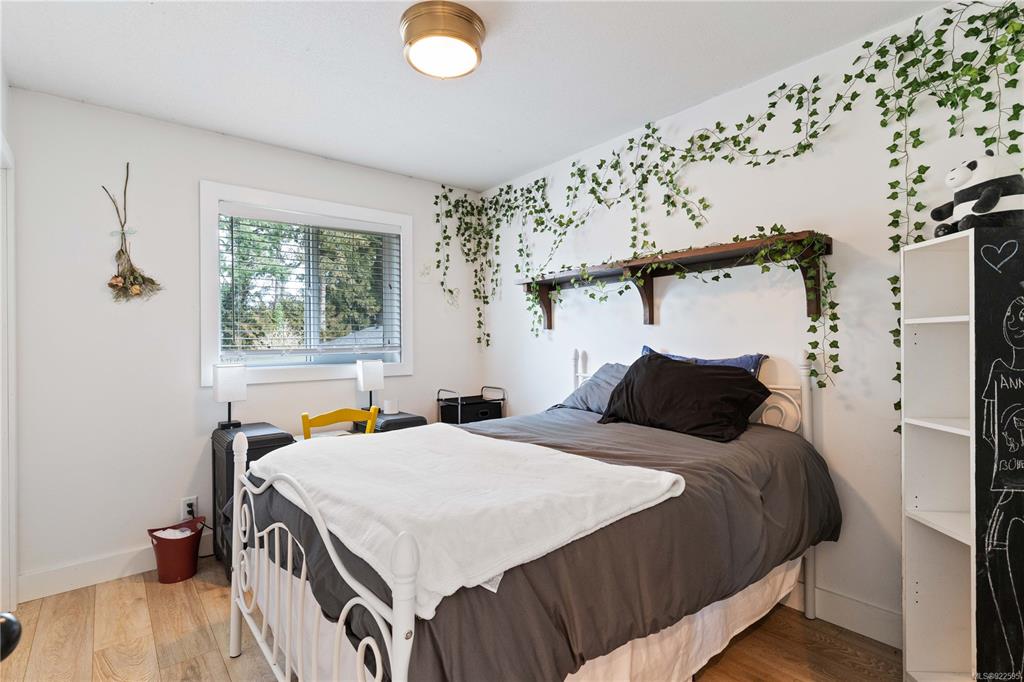 6910 Saanich Cross Road, Central Saanich, BC, V8Z 5X6 - 16