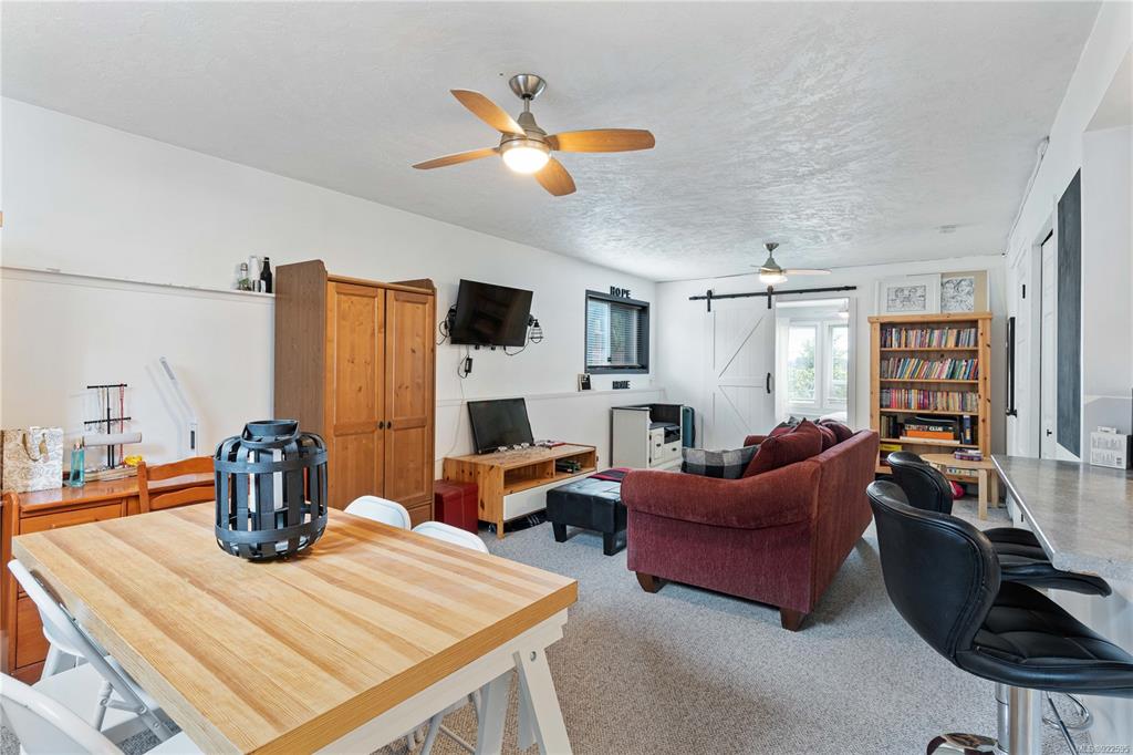 6910 Saanich Cross Road, Central Saanich, BC, V8Z 5X6 - 25