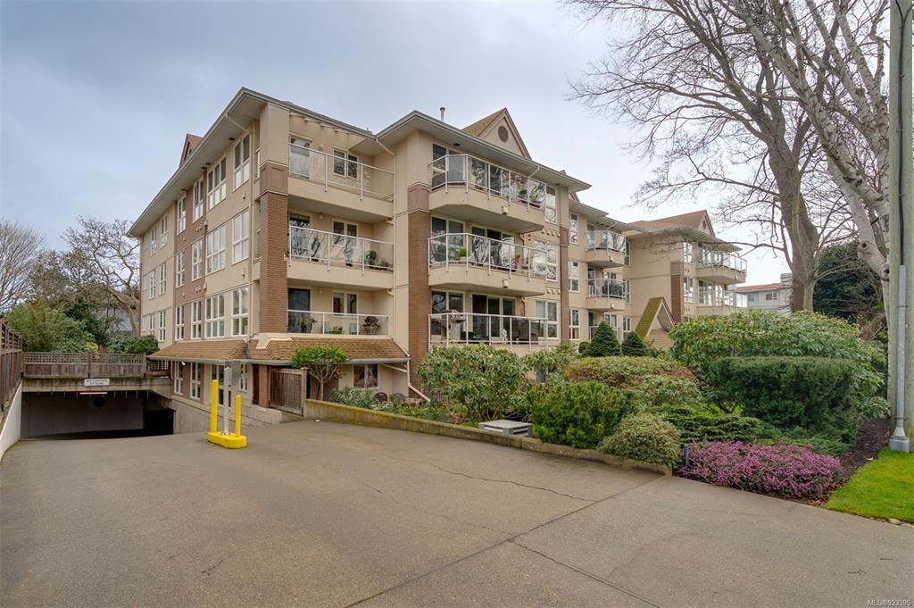 205-1501 Richmond Avenue, Victoria, BC, V8R 4P7