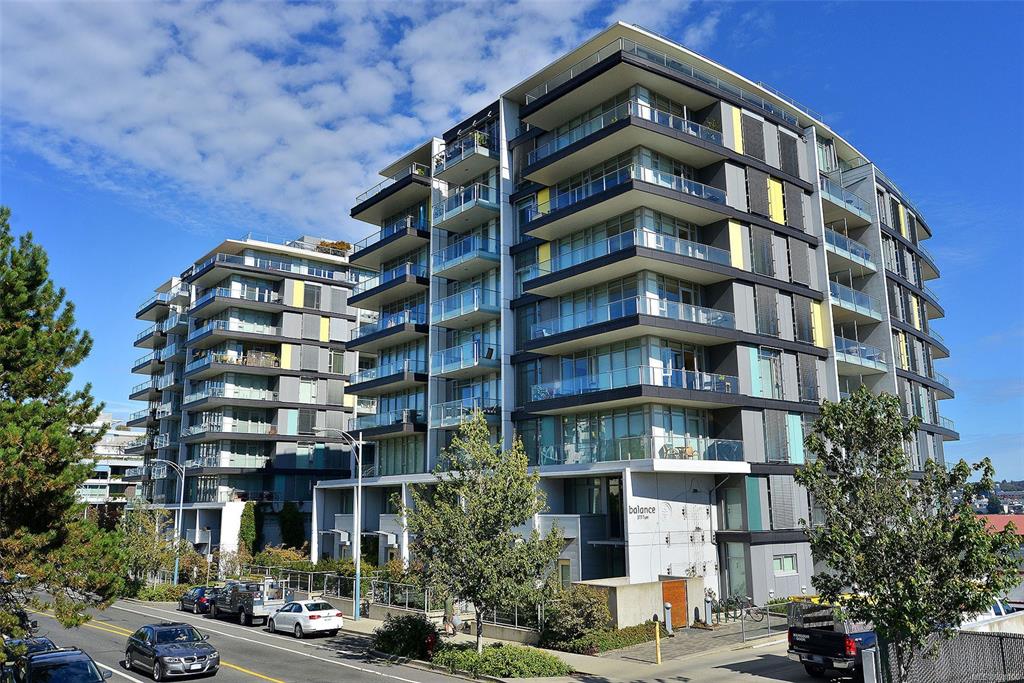 105-373 Tyee Road, Victoria, BC, V9A 0B3