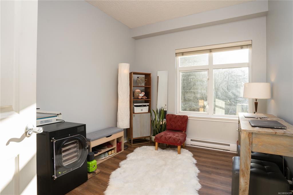 301-2220 Sooke Road, Colwood, BC, V9B 1W7 - 10