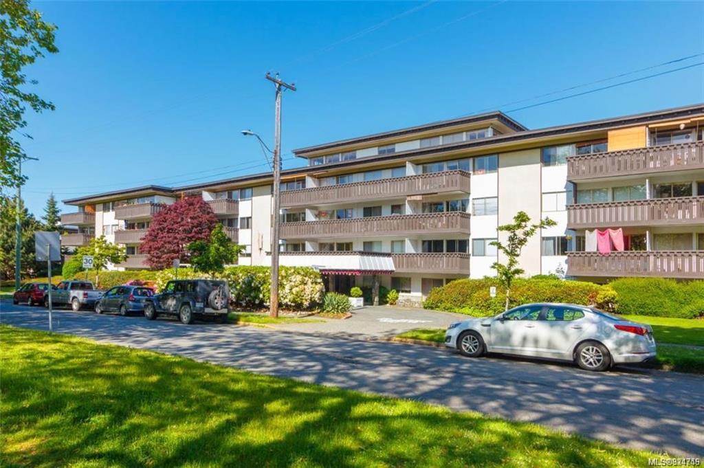 113-964 Heywood Avenue, Victoria, BC, V8V 2Y5