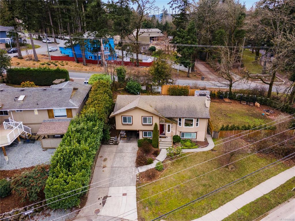 7476 East Saanich Road, Central Saanich, BC, V8M 1W2 - 2