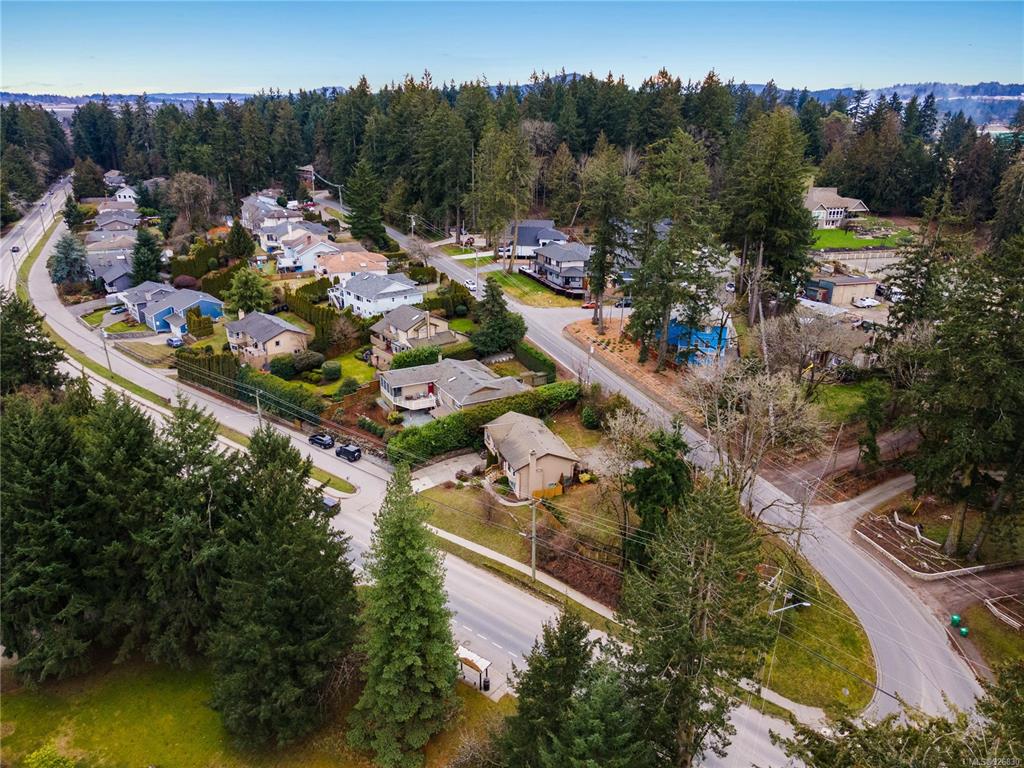 7476 East Saanich Road, Central Saanich, BC, V8M 1W2 - 4