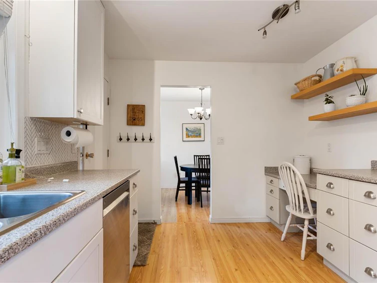 7476 East Saanich Road, Central Saanich, BC, V8M 1W2 - 12
