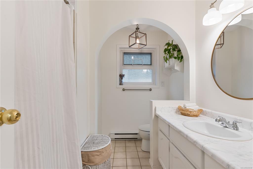 7476 East Saanich Road, Central Saanich, BC, V8M 1W2 - 15