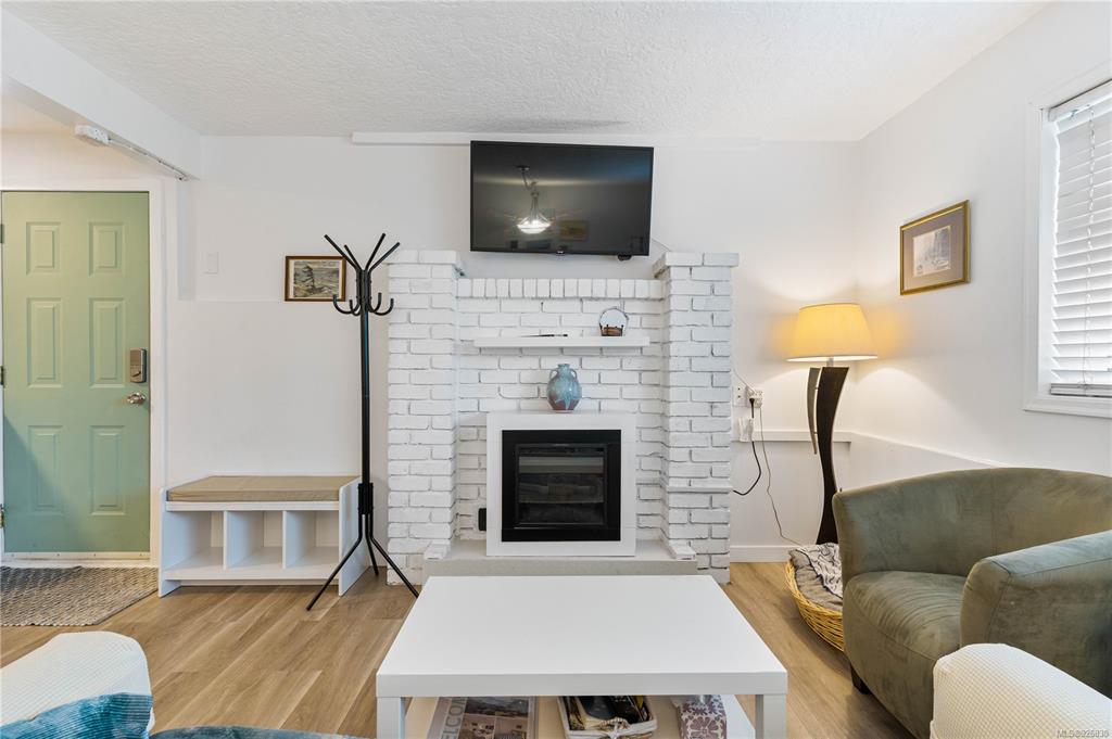 7476 East Saanich Road, Central Saanich, BC, V8M 1W2 - 22