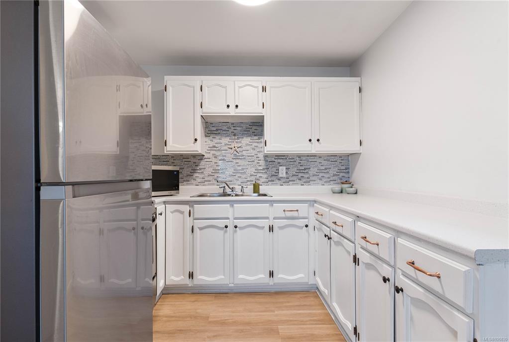 7476 East Saanich Road, Central Saanich, BC, V8M 1W2 - 25