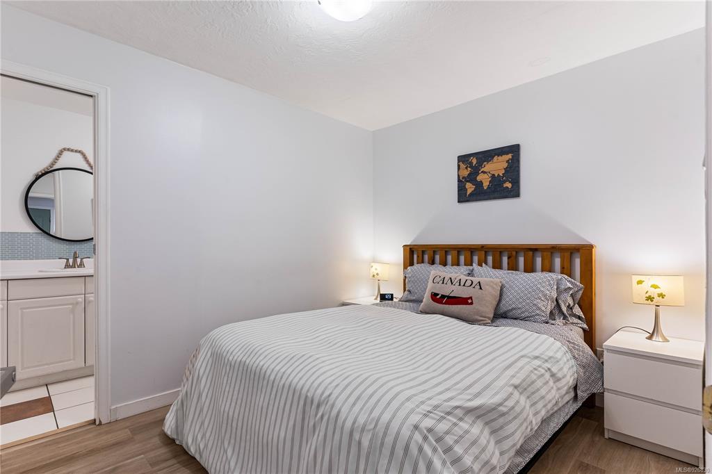 7476 East Saanich Road, Central Saanich, BC, V8M 1W2 - 27