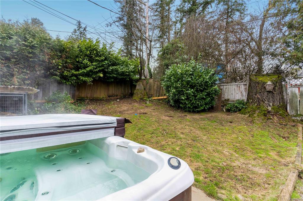 7476 East Saanich Road, Central Saanich, BC, V8M 1W2 - 34