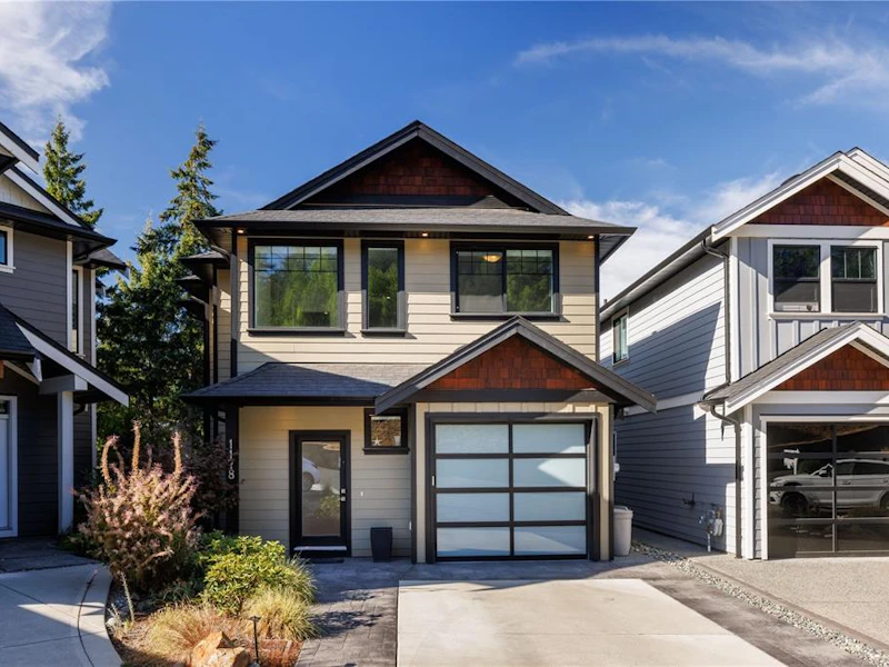 1178 Deer Meadow, Highlands BC