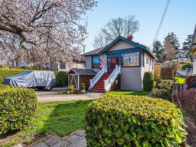 1415 Haultain Street, Victoria, BC, V8R 2J6 - 2