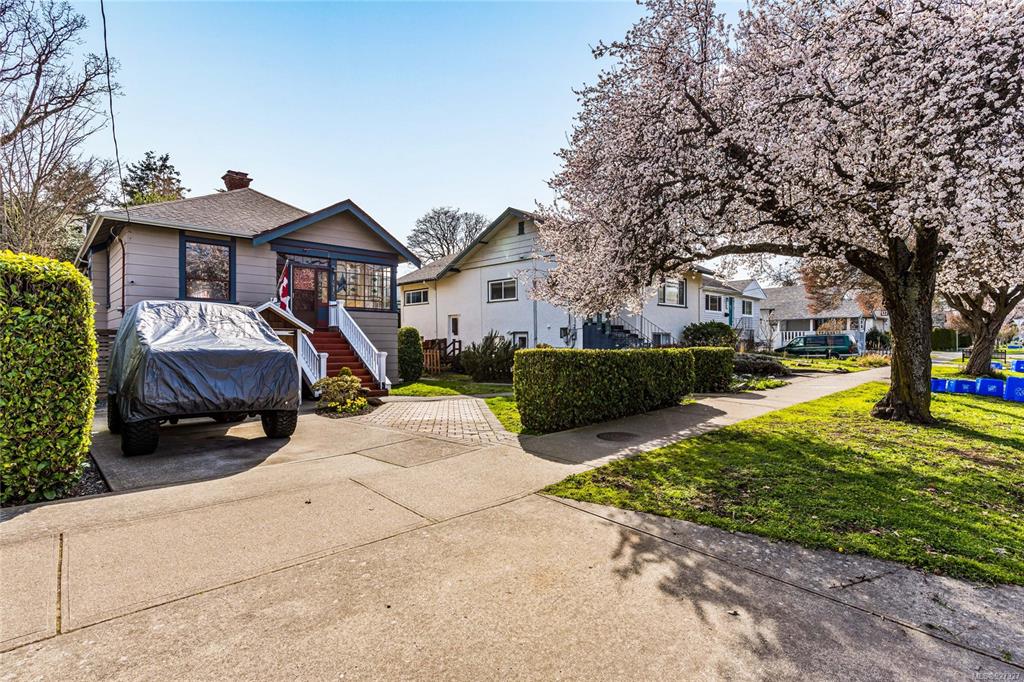 1415 Haultain Street, Victoria, BC, V8R 2J6 - 3