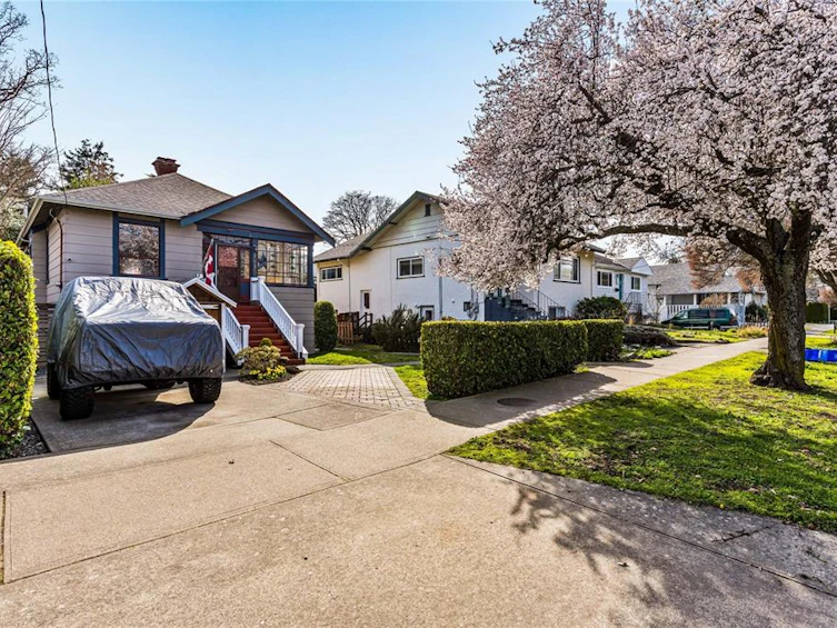 1415 Haultain Street, Victoria, BC, V8R 2J6 - 3
