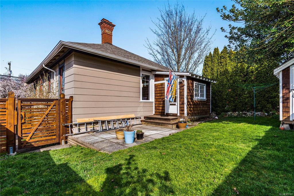1415 Haultain Street, Victoria, BC, V8R 2J6 - 5