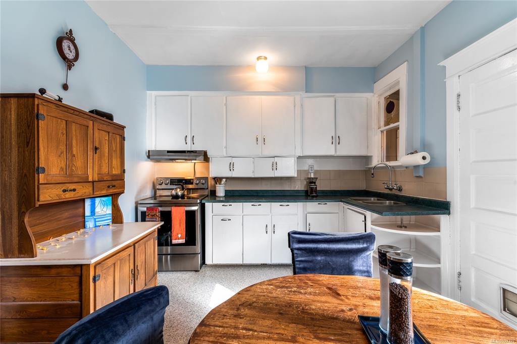 1415 Haultain Street, Victoria, BC, V8R 2J6 - 12