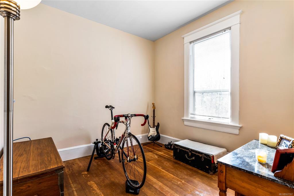 1415 Haultain Street, Victoria, BC, V8R 2J6 - 18