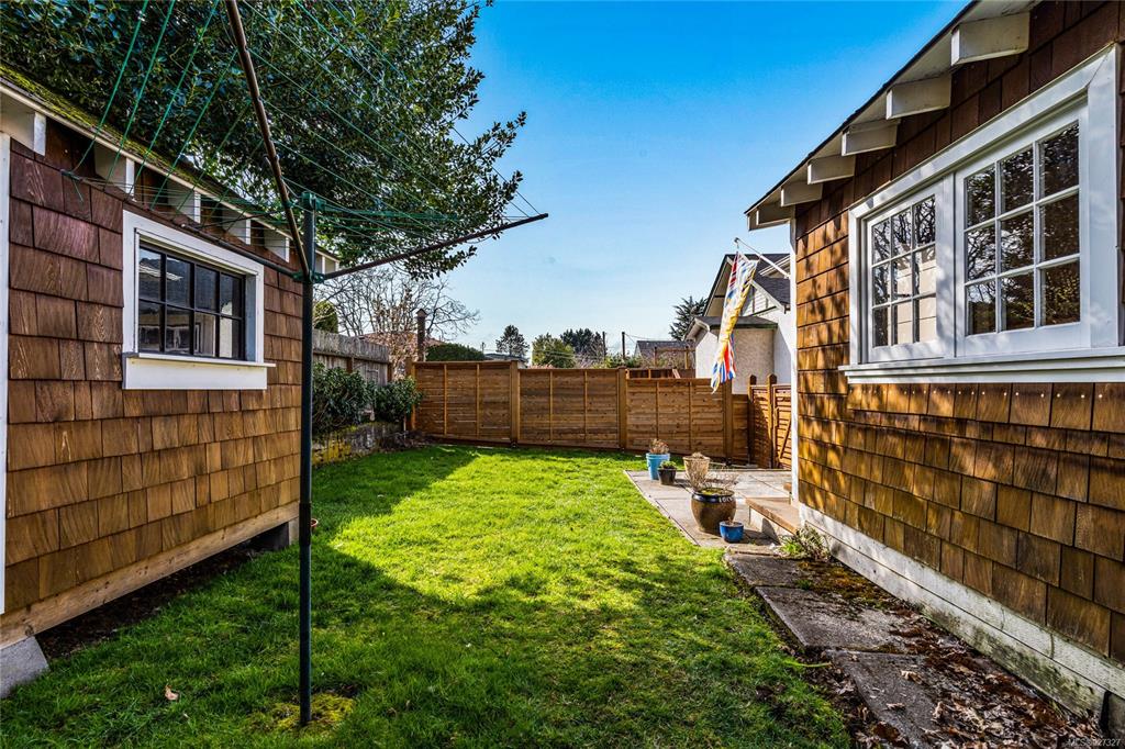 1415 Haultain Street, Victoria, BC, V8R 2J6 - 22