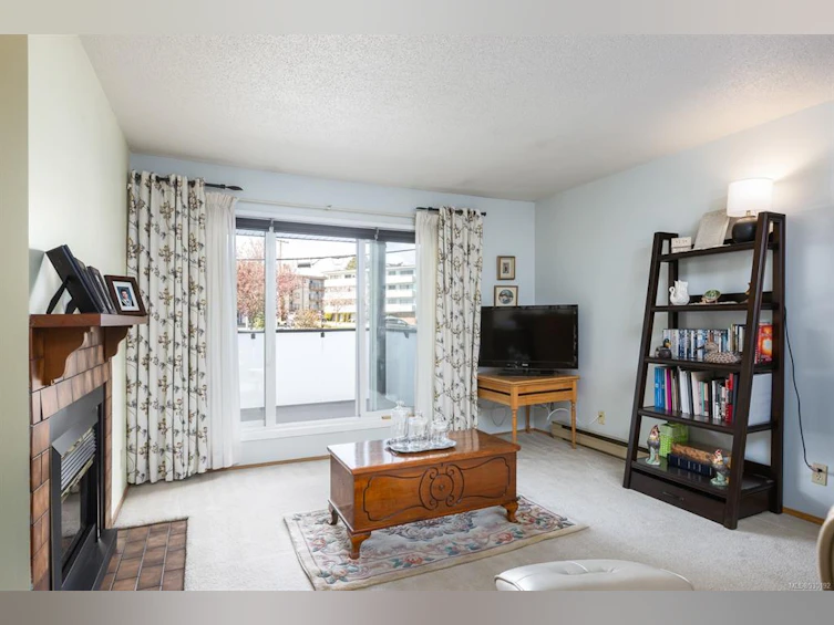 209-1619 Morrison Street, Victoria, BC, V8R 6R8