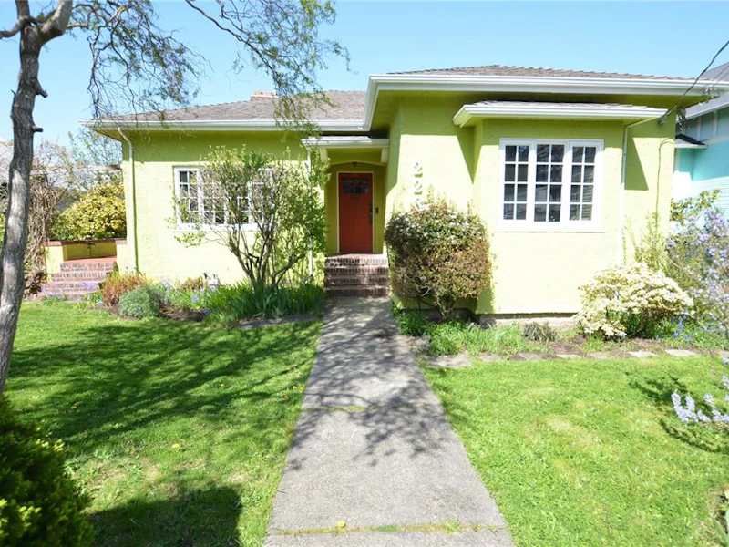 228 St. Andrews Street, Victoria BC