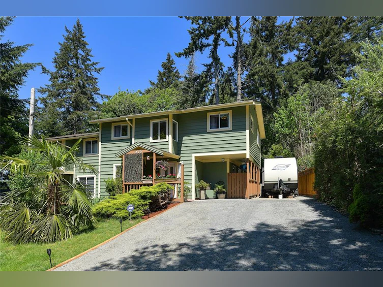 876 Cuaulta Crescent, Langford, BC, V9C 3G5