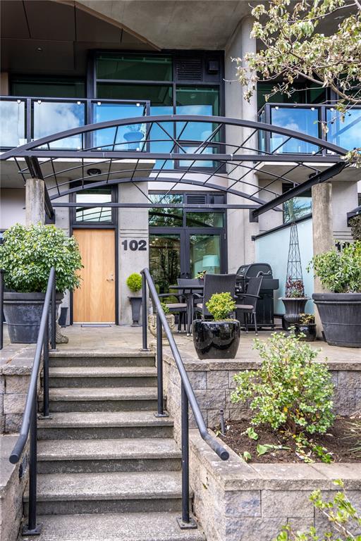 102-21 Erie Street, Victoria, BC, V8V 5A8