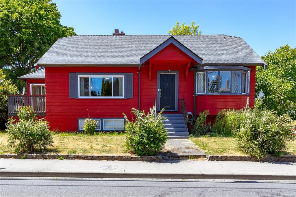2150 Fernwood Road, Victoria, BC, V8T 2Z2