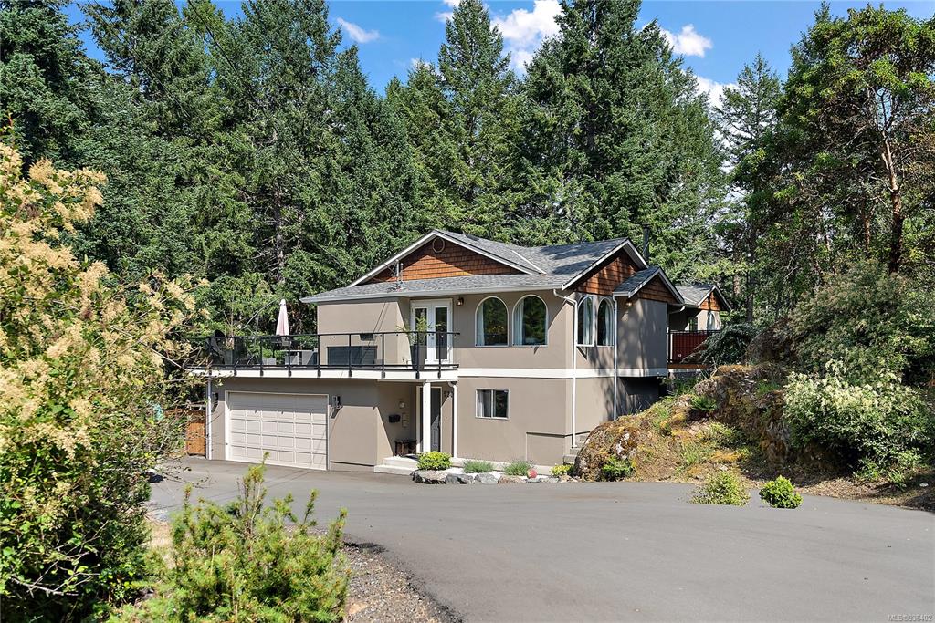 530 Lone Tree Place, Highlands, BC, V9B 6G9