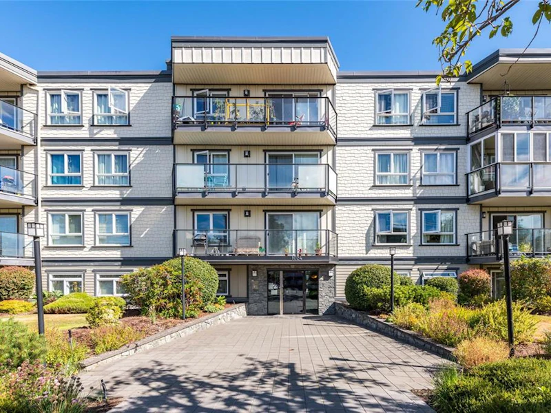 108 - 1024 Fairfield Road, Victoria BC V8V 3A5