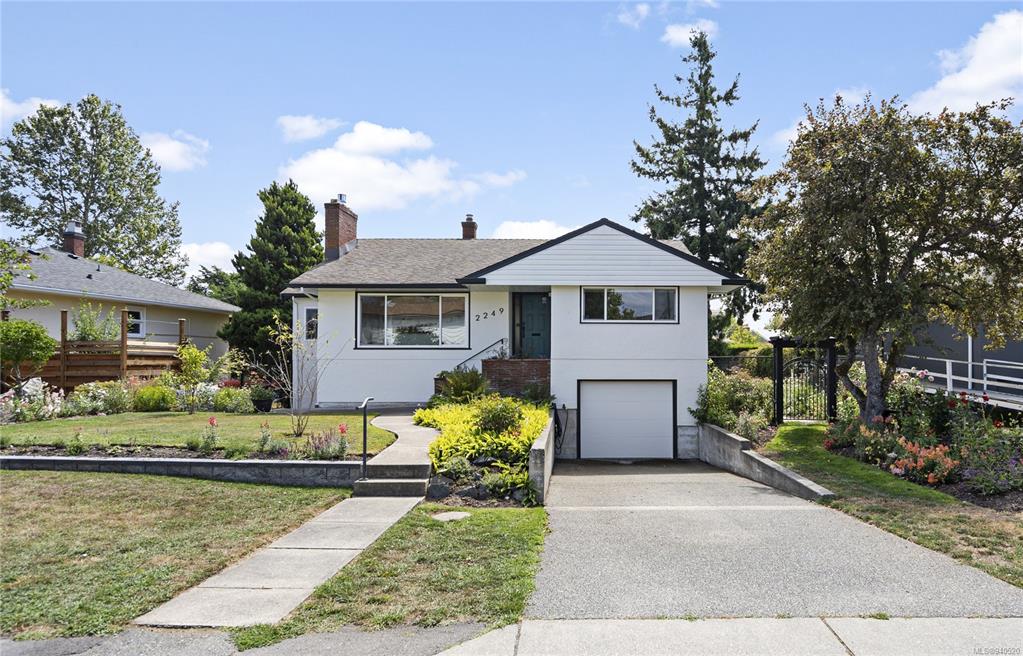 2249 Estevan Avenue, Oak Bay, BC, V8R 2S2