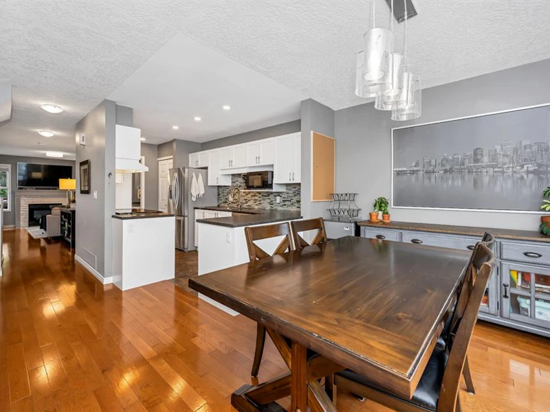 24 - 4560 West Saanich Road, Saanich BC V8Z 3G4