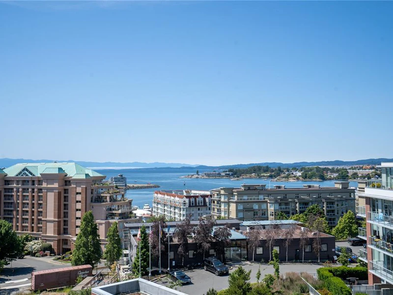 504 - 100 Saghalie Road, Victoria BC V9A 0A1
