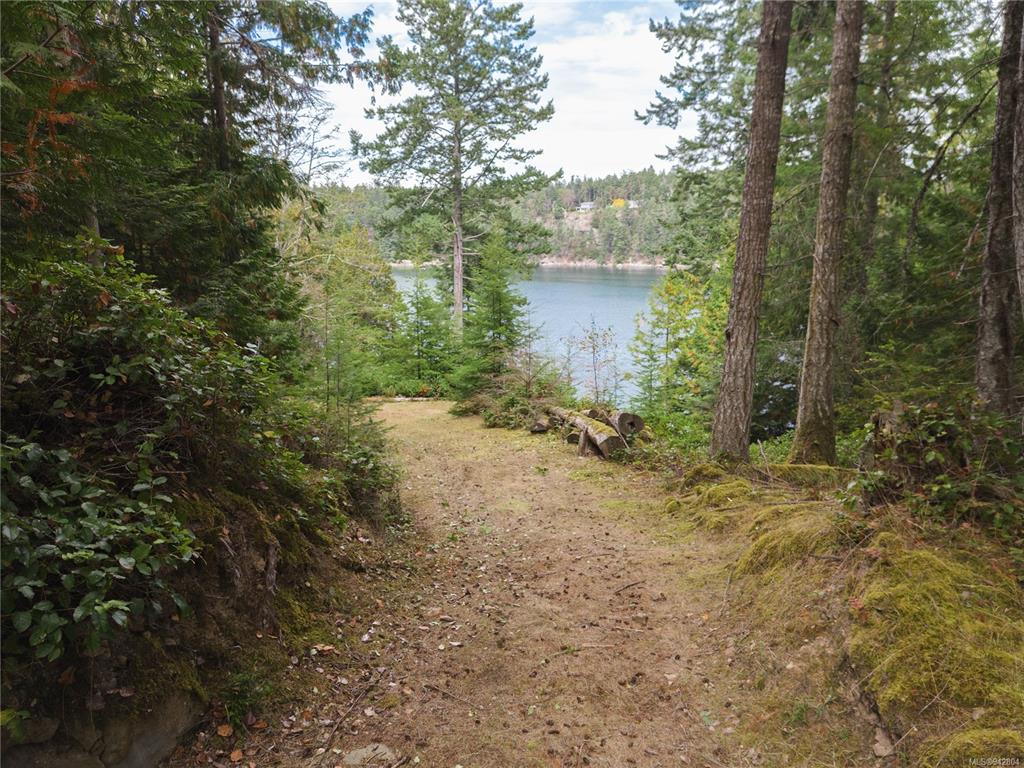 621 Bell Bay Road, Mayne Island, BC, V0N 2J2
