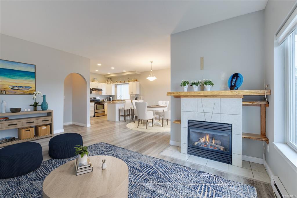 950B 2nd Avenue, Ladysmith, BC, V9G 1A8