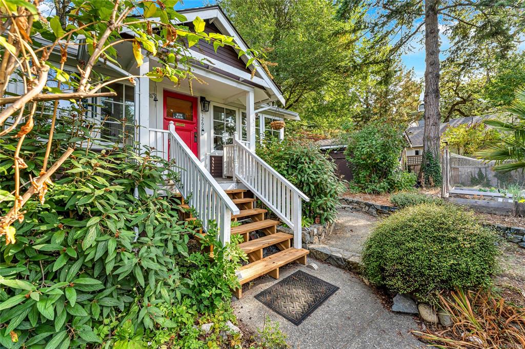 1268 W Burnside Road, View Royal, BC, V8X 1P1