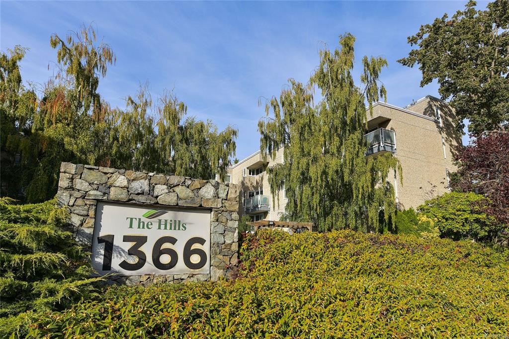 308-1366 Hillside Avenue, Victoria, BC, V8T 2B5