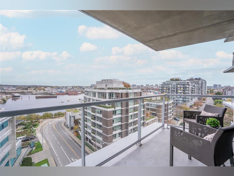 914-160 Wilson Street, Victoria, BC, V9A 7P9