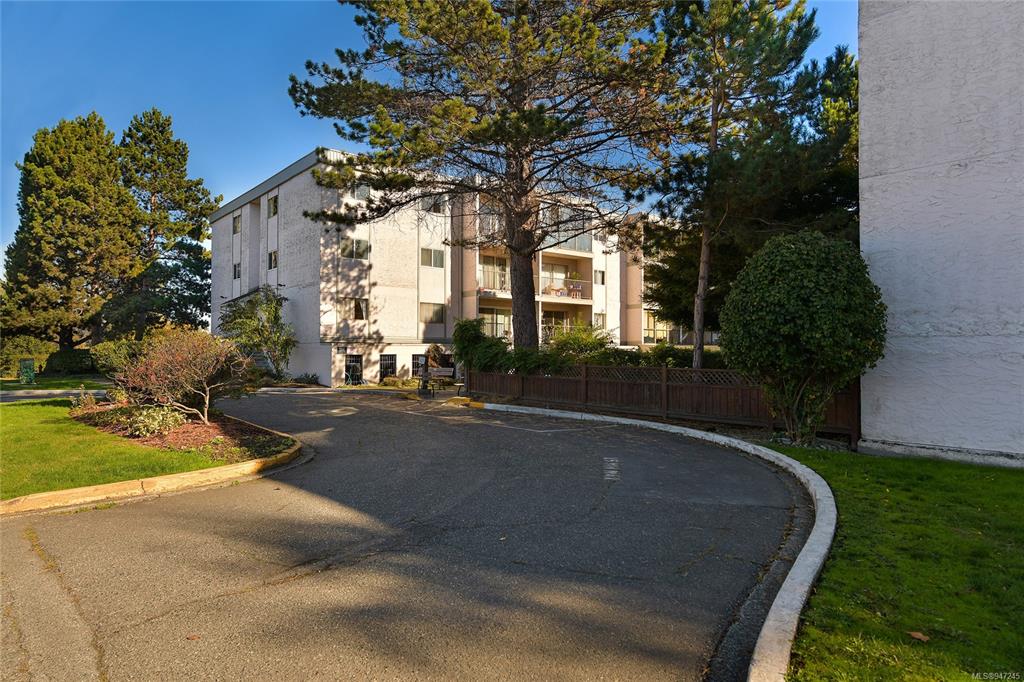 5-3225 Eldon Place, Saanich, BC, V8Z 6A7