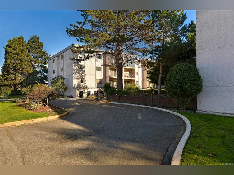 5-3225 Eldon Place, Saanich, BC, V8Z 6A7