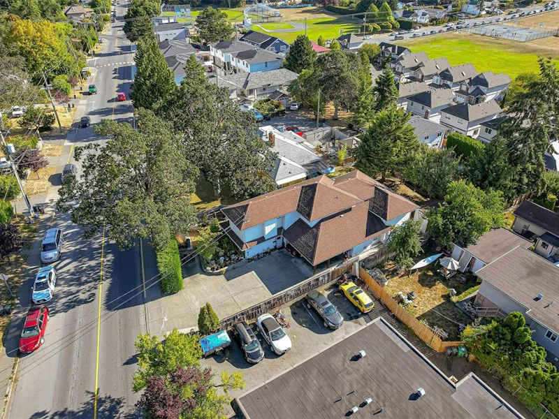 807 Lampson Street, Esquimalt BC V9A 6B3